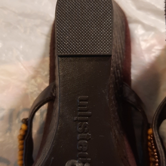 Unlisted Wedged Slipon Sandals 👡 - Picture 3 of 5